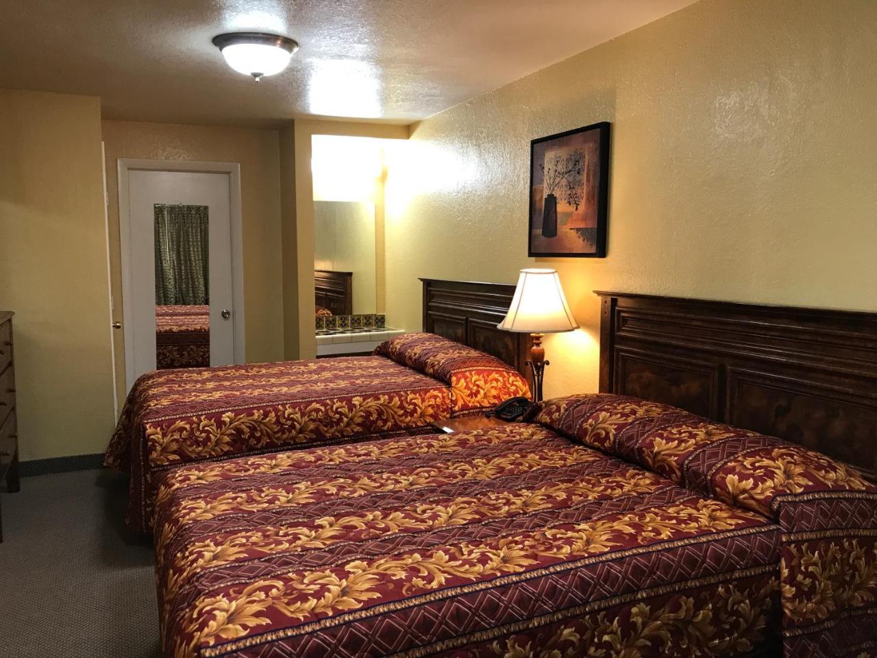 Hacienda Motel Escondido Luaran gambar