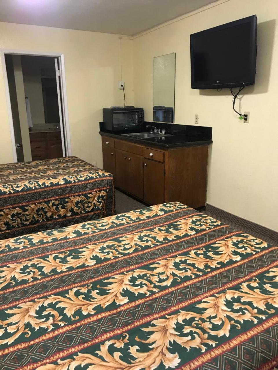 Hacienda Motel Escondido Luaran gambar